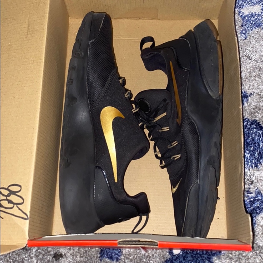 Nike Prestos